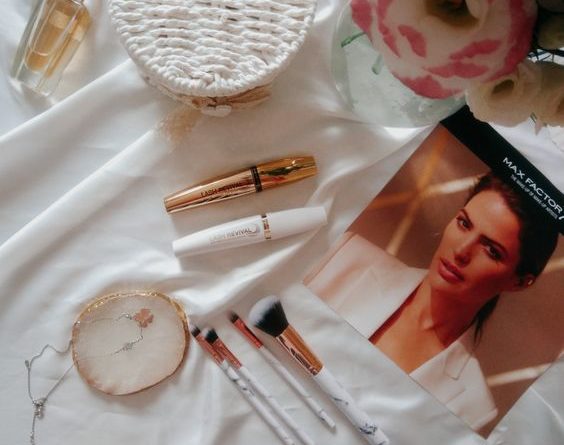 Lash Revival Max Factor