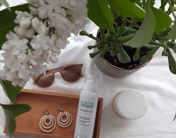 Łagodząca pianka do ciała Panthebiotic