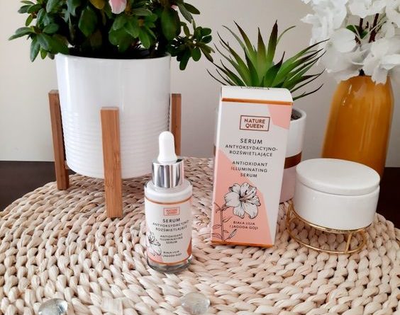 Serum Antyoksydacyjno-Rozświetlające Nature Queen